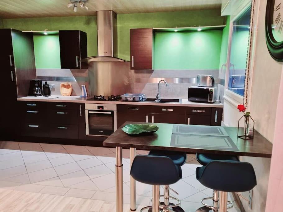 Appartement Proche Du Centre Ville Et Du Lac 热拉梅 外观 照片